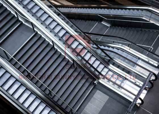 Escaladora mecânica K de arranjo único com velocidade de 0,5 m/s e ângulo de 35° em aço inoxidável 304